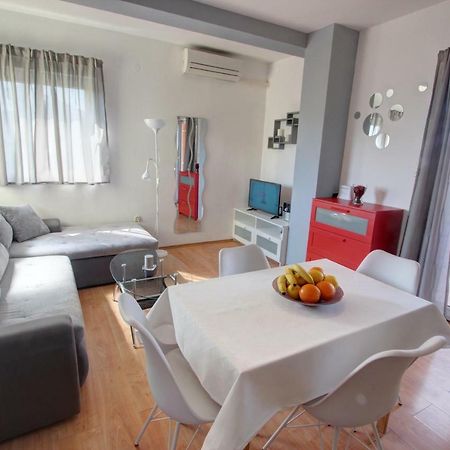 Apartman Pula Exterior photo
